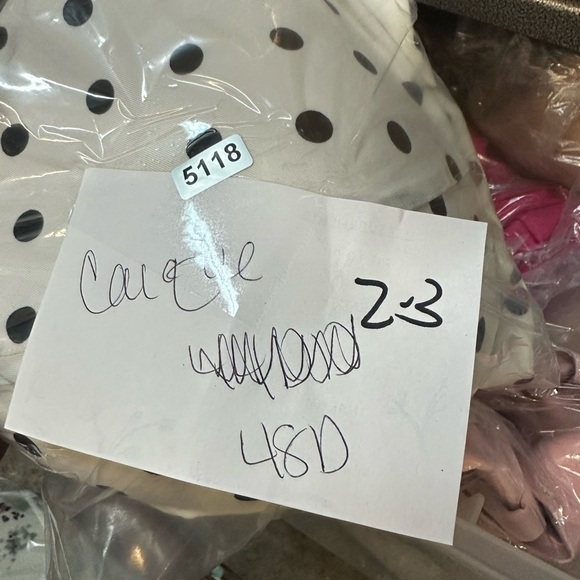 CAIQUE white, black polka dot woman's bra. 48D - Picture 8 of 8